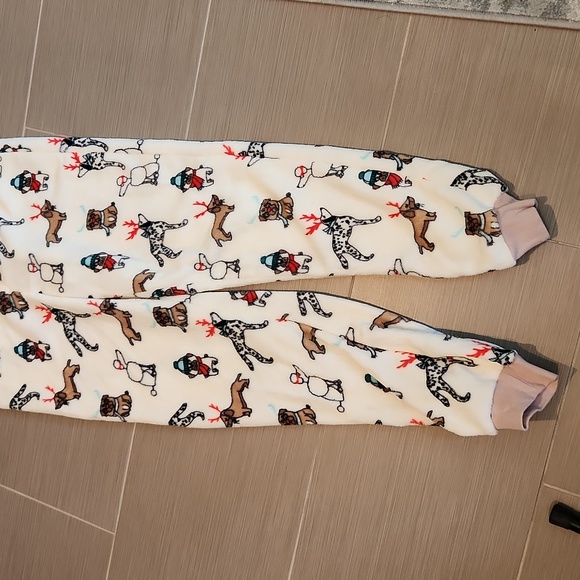 Womens Holiday Time CHRISTIMAS DOGS Hooded Union Suit 1 pc Pajamas - Picture 12 of 15